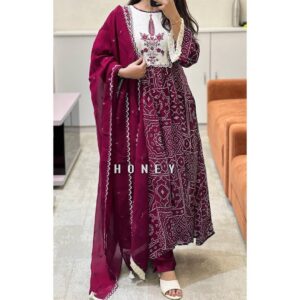 Printed Long Kurti with Pant and Printed Dupatta set for women